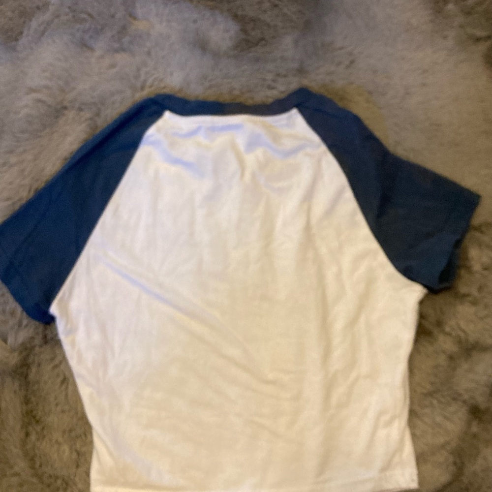 Baby tee - Picture 2 of 2